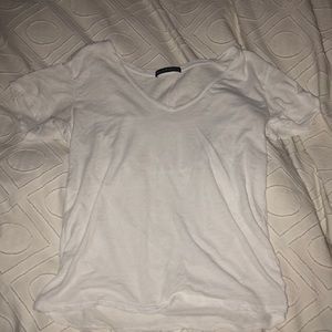 Brandy Melville v neck tee